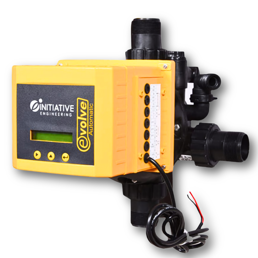 Automatic multiport valve for water softener/filter system with LCD display.Automatic multiport valve for water softener/filter system with LCD display.